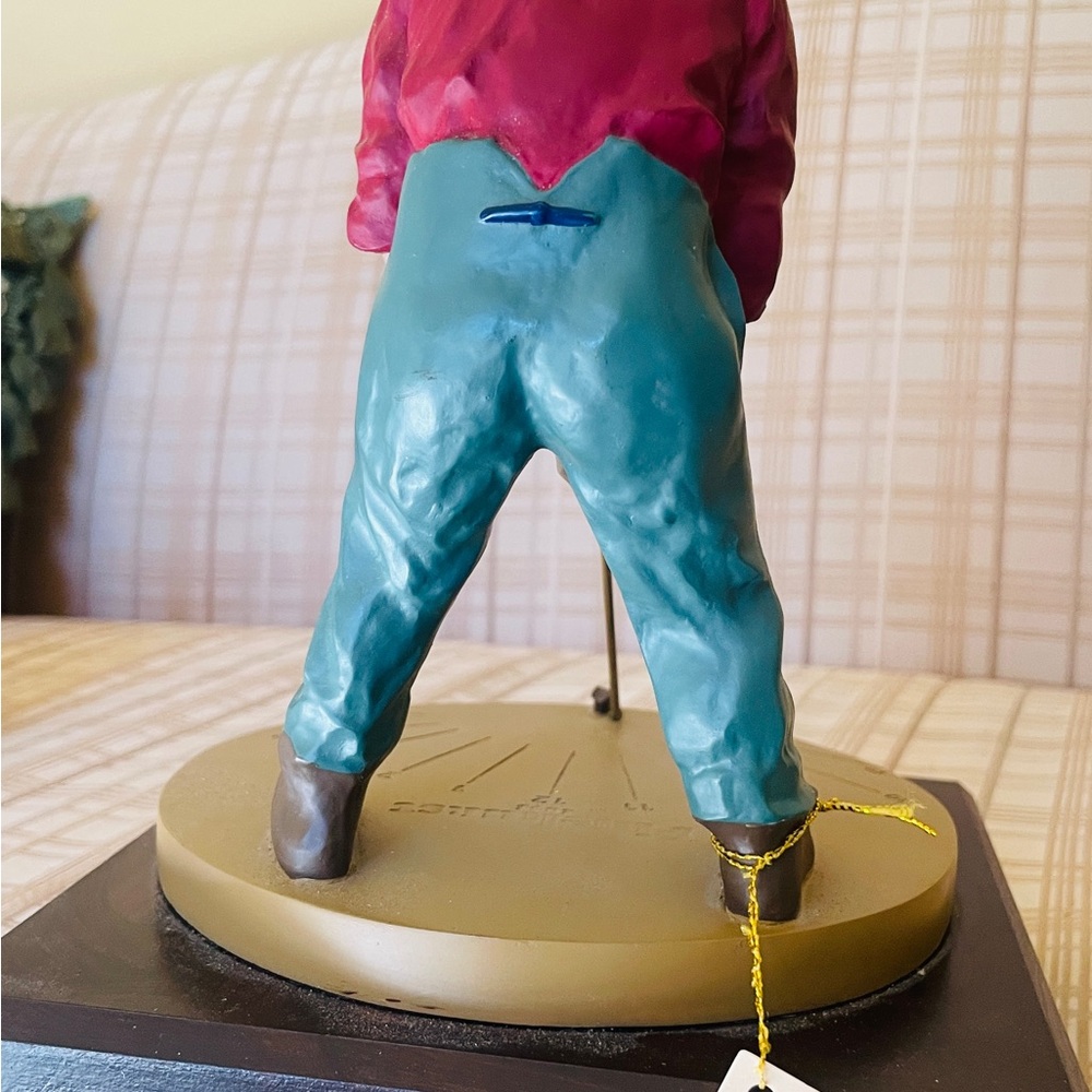 The Pinehurst Putter Sculpture - Picture 4 of 5